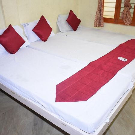 Pms Guest House Пондичерри Экстерьер фото